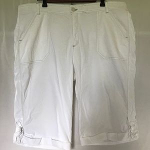 Lee Womens White Khaki Shorts No Gap Skimmer